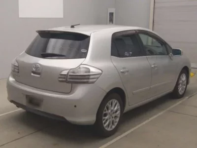 Toyota BLADE