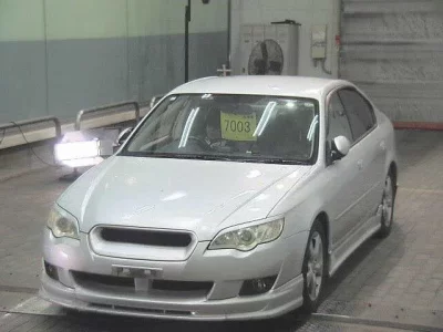 Subaru LEGACY B4