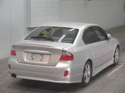 Subaru LEGACY B4