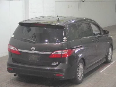 Nissan LAFESTA