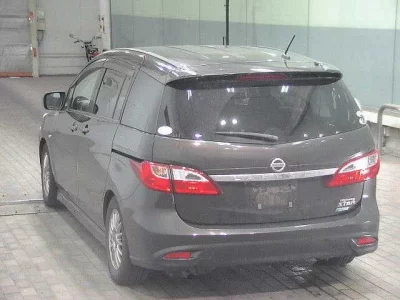Nissan LAFESTA