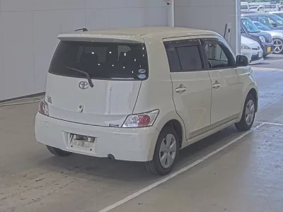 Toyota BB