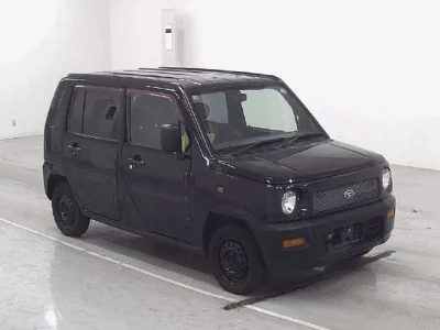 Daihatsu NAKED