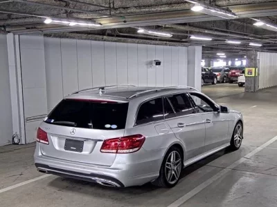 Mercedes-Benz E CLASS WAGON