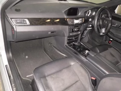 Mercedes-Benz E CLASS WAGON