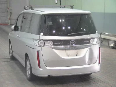 Mazda BIANTE