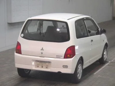 Mitsubishi MINICA