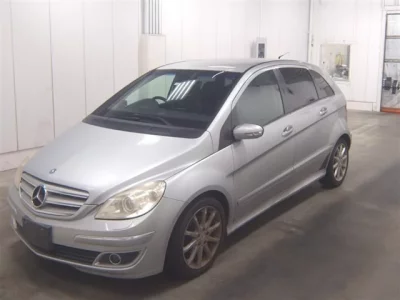 Mercedes-Benz B CLASS