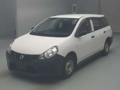 Nissan AD