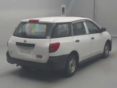 Nissan AD