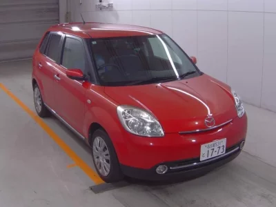 Mazda VERISA