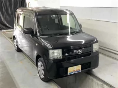 Toyota PIXIS SPACE