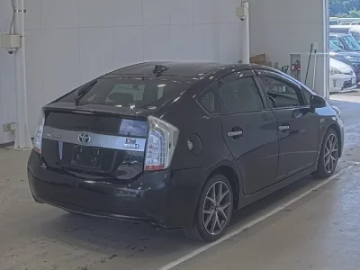 Toyota PRIUS PHV