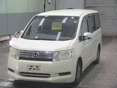 Honda STEP WAGON