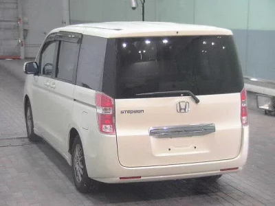 Honda STEP WAGON