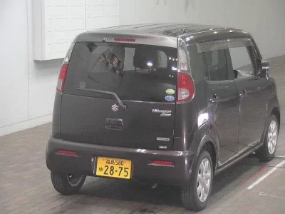 Suzuki MRWAGON