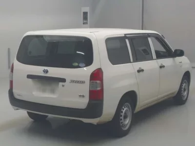 Toyota SUCCEED