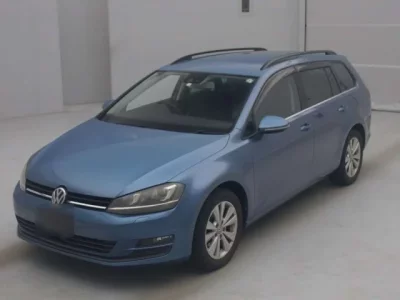 Volkswagen GOLF VARIANT