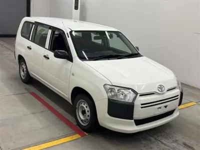 Toyota SUCCEED