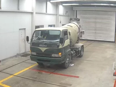 Isuzu JUSTON