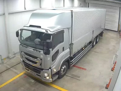 Isuzu TRUCK