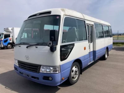 Toyota COASTER