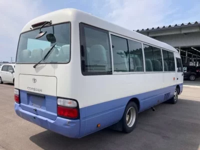Toyota COASTER