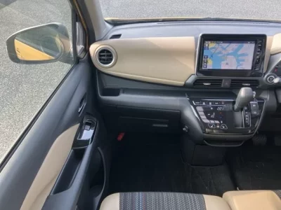 Mitsubishi EK X