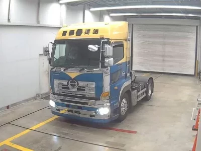 Hino TRUCK