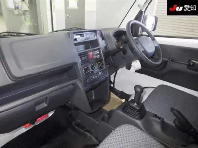 Mitsubishi MINICAB TRUCK