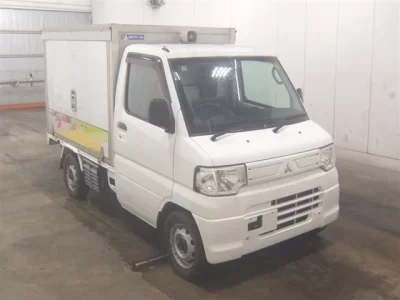 Mitsubishi MINICAB TRUCK