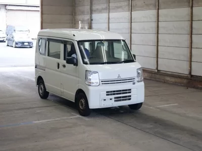 Mitsubishi MINICAB VAN