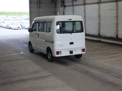 Mitsubishi MINICAB VAN