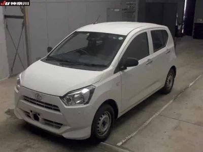 Daihatsu MIRA E S