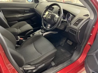 Mitsubishi RVR