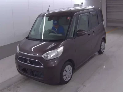 Mitsubishi EK SPACE