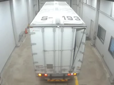 Isuzu TRUCK