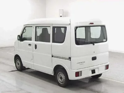 Mitsubishi MINICAB VAN