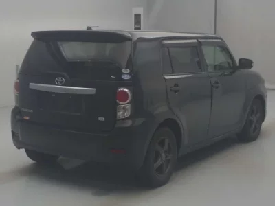 Toyota COROLLA RUMION