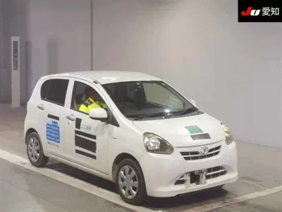 Daihatsu MIRA E S
