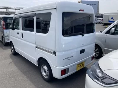Mitsubishi MINICAB VAN