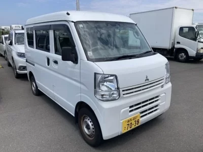 Mitsubishi MINICAB VAN
