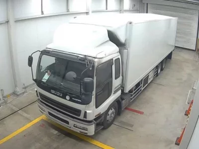 Isuzu TRUCK