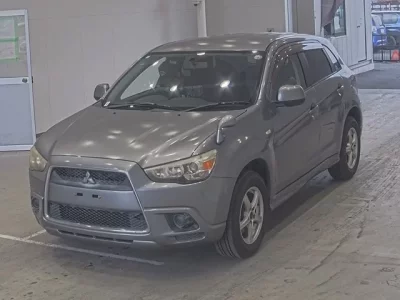 Mitsubishi RVR