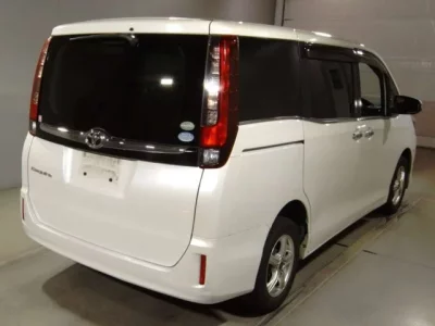 Toyota ESQUIRE
