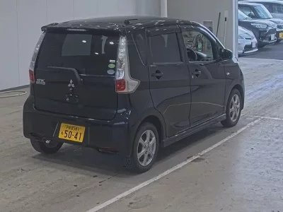 Mitsubishi EK CUSTOM