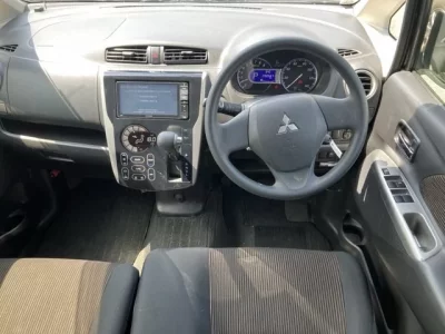 Mitsubishi EK CUSTOM