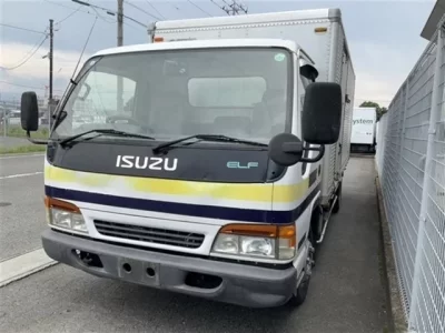 Isuzu ELF