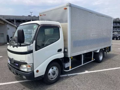 Hino DUTRO