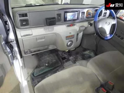 Daihatsu Atrai Wagon